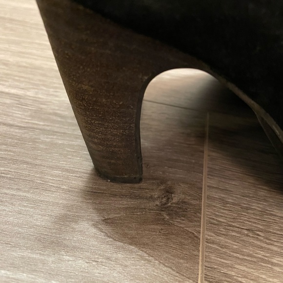 Mid calf high, slouchy leather upper boots with back tassel detail & alm… - Picture 4 of 4